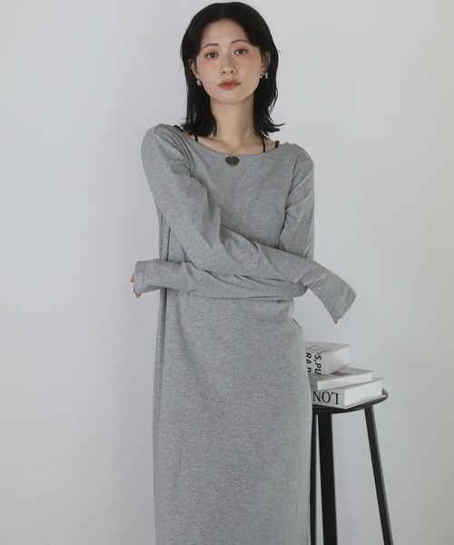shetila(シェティラ)の「フィンガーホールロング丈バックオープンカットソーワンピース(ワンピース・レディース・グレー/イエロー/チャコール・M)」の7枚目の写真