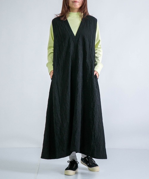 Honnete（オネット）の「[Honnete] Sleeveless V Wide Dress（ジャンパースカート・レディース・ブラック/チャコールグレー・FREE）」の16枚目の写真