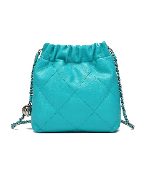 EVRIS(エヴリス)の「【EVRIS/エヴリス】SUNNY キルティング&長さ調整チェーンショルダー付 巾着バッグ(ショルダーバッグ・レディース・ブルー/ピンク/アイボリー/ブラック・FREE)」の11枚目の写真