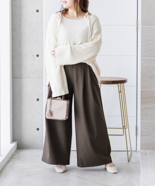 CLETTE(クレット)の「CLETTEオリジナルタックデザインワイドパンツ(その他パンツ・レディース・ブラウン/ブラック/ライトベージュ/グレー・LL/4L/3L)」の13枚目の写真