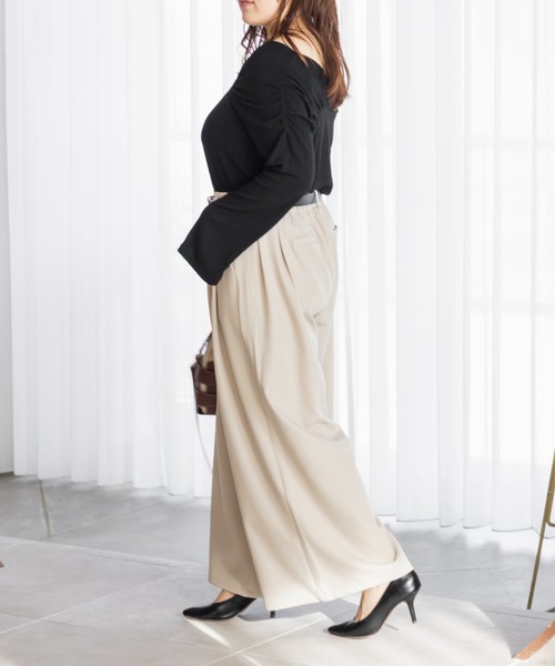 CLETTE(クレット)の「CLETTEオリジナルタックデザインワイドパンツ(その他パンツ・レディース・ブラウン/ブラック/ライトベージュ/グレー・LL/4L/3L)」の18枚目の写真
