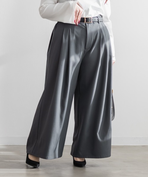 CLETTE(クレット)の「CLETTEオリジナルタックデザインワイドパンツ(その他パンツ・レディース・ブラウン/ブラック/ライトベージュ/グレー・LL/4L/3L)」の8枚目の写真
