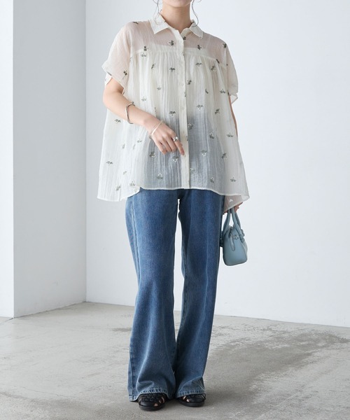BONLECILL(ボンルシール)の「フラワー刺繍シアー半袖ブラウス(シャツ/ブラウス・レディース・ブラック/アイボリー・FREE)」の14枚目の写真