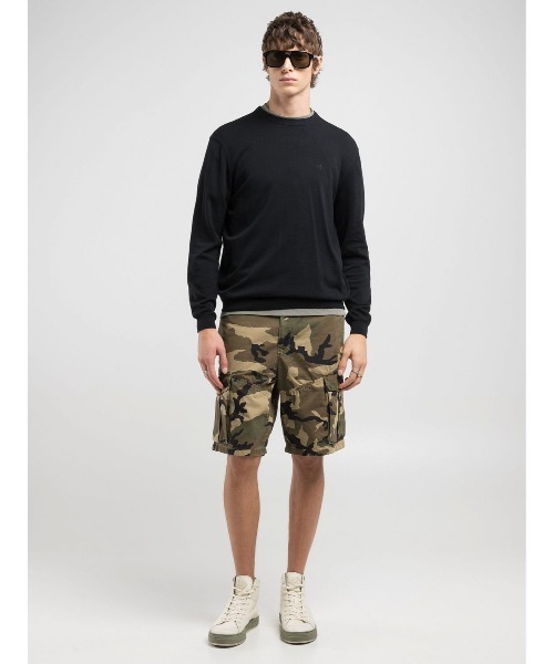 REPLAY(リプレイ)の「コットンクルーネックセーター(ニット/セーター・メンズ・ブラック・X-LARGE/LARGE/MEDIUM/SMALL)」の4枚目の写真