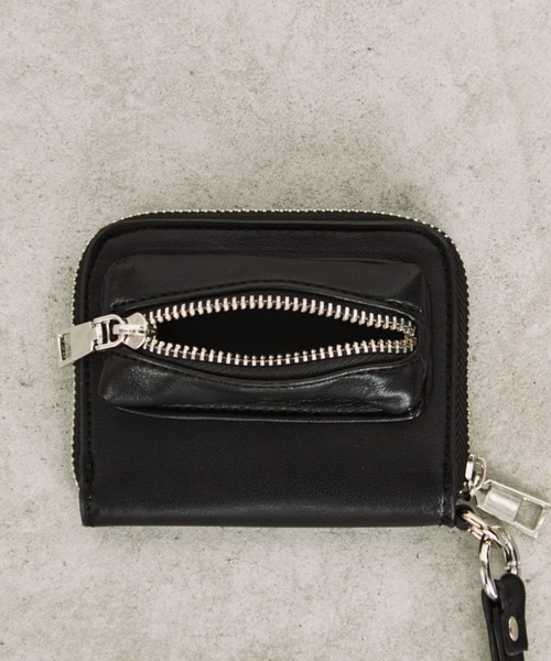arholiday.standard(エーアールホリデースタンダード)の「lip pocket mini wallet shoulder bag / リップポケットミニウォレットショルダー(ショルダーバッグ・レディース・ブラック/アイボリー・FREE)」の11枚目の写真