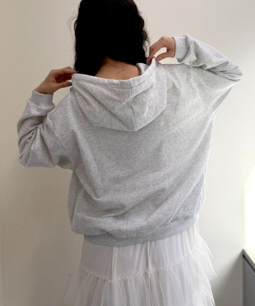 w closet（ダブルクローゼット）の「パッチワークパーカー（パーカー・レディース・ネイビー/アイボリー/グレー・FREE）」の5枚目の写真