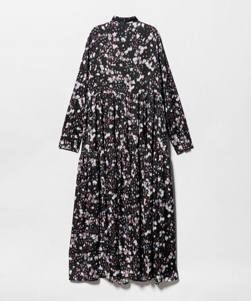 UNITED ARROWS(ユナイテッドアローズ)の「サテン フラワープリント ボウタイ ワンピース ‐ウォッシャブル‐(ワンピース・レディース・その他7/その他3・38/36)」の12枚目の写真