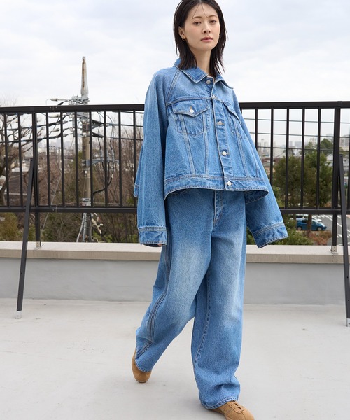 meilmada（メイルマダ）の「サイドラインストレートデニムパンツ（デニムパンツ・レディース・ブルー・LARGE/MEDIUM/SMALL）」の9枚目の写真