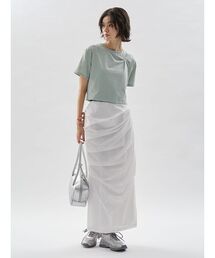 emmi（エミ）の「サイドタックナロースカート/撥水【セットアップ対応】（スカート）」
