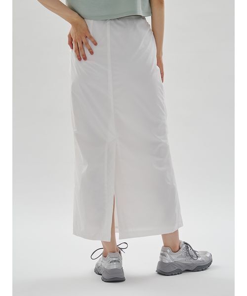 emmi（エミ）の「サイドタックナロースカート/撥水【セットアップ対応】（スカート・レディース・ブラック/チェック/ホワイト・1/0）」の10枚目の写真