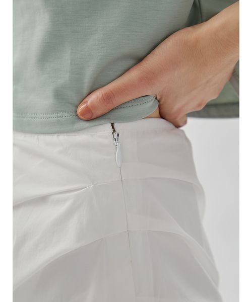 emmi（エミ）の「サイドタックナロースカート/撥水【セットアップ対応】（スカート・レディース・ブラック/チェック/ホワイト・1/0）」の14枚目の写真