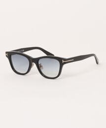 TOM FORD | 【TOM FORD/トムフォード】ウェリントン サングラス TF1353-D 01C(サングラス)