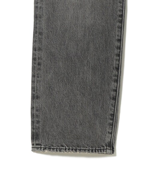 Levi's(リーバイス)の「【EXCLUSIVE】LEVI’S(R) / 501(R) RELAXED LENGTH28(その他パンツ・メンズ・ブラック/ライトブルー・32/34/38/36/30)」の5枚目の写真