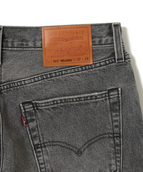 Levi's(リーバイス)の「【EXCLUSIVE】LEVI’S(R) / 501(R) RELAXED LENGTH28(その他パンツ・メンズ・ブラック/ライトブルー・32/34/38/36/30)」の10枚目の写真