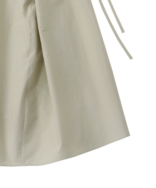 DRESSLAVE(ドレスレイブ)の「irregular curve line gather long skirt(イレギュラーカーブラインギャザーロングスカート)(スカート・レディース・ホワイト/グリーン・38)」の15枚目の写真