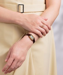 Kii（キー）の「kii: キー 光発電エコ・ドライブ クロノグラフ Classic Square EG2797-13A/EG2799-18W（アナログ腕時計）」