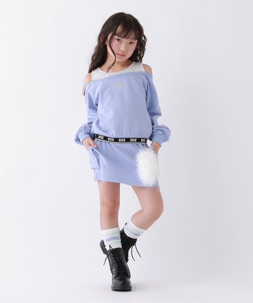 10C REPIPI(ジューシーレピピ)の「【10C REPIPI】HEMロゴオフショルスウェット(スウェット・キッズ・ブラック/サックスブルー/グレー・130cm/140cm/110cm/120cm)」の13枚目の写真