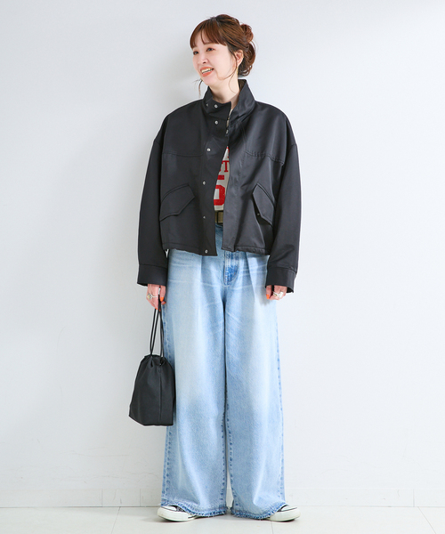 B.C STOCK（ベーセーストック）の「スタンドショートブルゾン（ブルゾン・レディース・ベージュ/ブラック・FREE）」の3枚目の写真