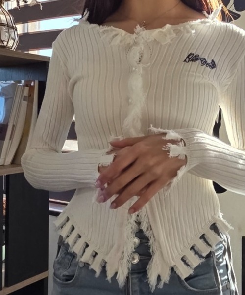 ｔｏｌｅｎｅ（トレネ）の「リブ編み フリンジ ダメージ加工 ニットカーディガン（ニット/セーター・レディース・ホワイト・FREE）」の9枚目の写真