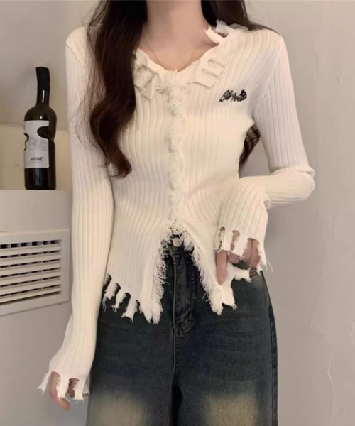 ｔｏｌｅｎｅ（トレネ）の「リブ編み フリンジ ダメージ加工 ニットカーディガン（ニット/セーター・レディース・ホワイト・FREE）」の5枚目の写真