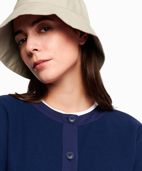 AIGLE(エーグル)の「UVカット 長袖ワッフルカーディガン(カーディガン/ボレロ・レディース・パープル/ベージュ/ネイビー・L/M/S)」の4枚目の写真