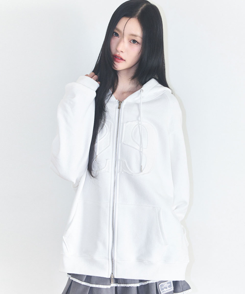 ILLIGO（イリゴ）の「129 ロゴパッチフードジップアップホワイト（パーカー・レディース・その他・SMALL/MEDIUM/LARGE）」の3枚目の写真