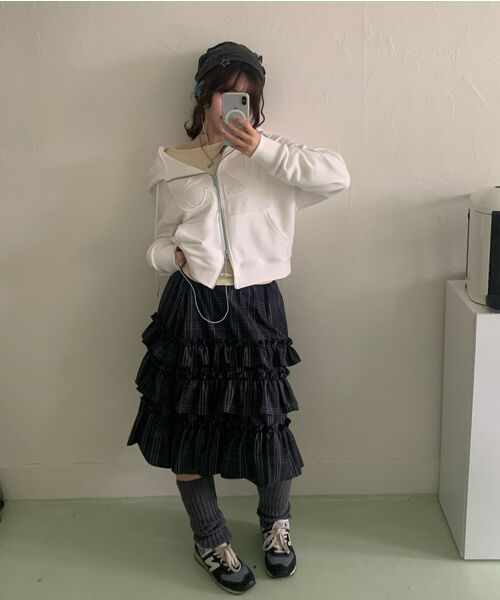 ILLIGO（イリゴ）の「129 ロゴパッチフードジップアップホワイト（パーカー・レディース・その他・SMALL/MEDIUM/LARGE/X-SMALL）」の7枚目の写真