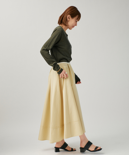 VERMEIL par iena（ヴェルメイユパーイエナ）の「Typewriter タックスカート（スカート・レディース・ライトイエロー/ネイビー・38/36）」の14枚目の写真