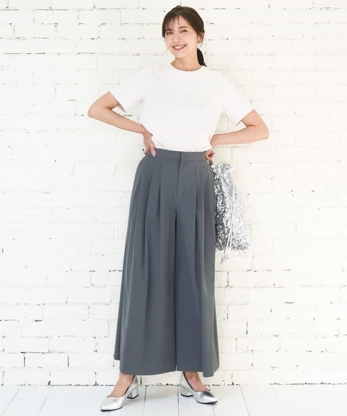 MK MICHEL KLEIN（エムケーミッシェルクラン）の「ビーズ刺繍ロゴTシャツ/洗える（Tシャツ/カットソー・レディース・ホワイト/ベージュ・38）」の22枚目の写真