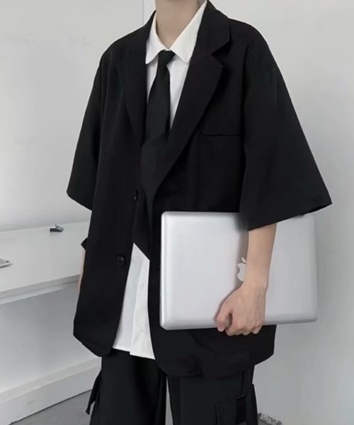 SHEPP(シープ)の「【UNISEX】半袖テーラードルーズシルエットジャケット(テーラードジャケット・メンズ・グレー/ブラック・L/M)」の4枚目の写真