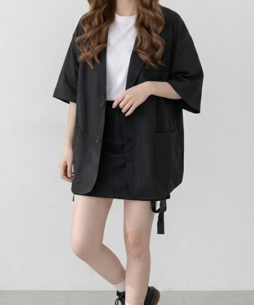 SHEPP(シープ)の「【UNISEX】半袖テーラードルーズシルエットジャケット(テーラードジャケット・メンズ・グレー/ブラック・L/M)」の9枚目の写真