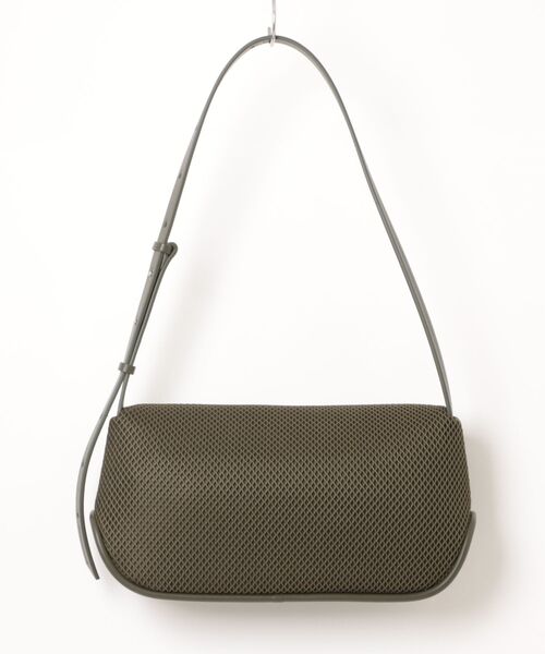 ADD CULUMN(アドカラム)の「【ADD CULUMN/アドカラム】メッシュショルダーバッグ ROLLA OBLONG M MESH(ショルダーバッグ・レディース・ブラック/カーキ・FREE)」の3枚目の写真