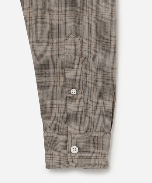 Bshop（ビショップ）の「INDIA INDUSTRY | ファインラインチェック バンドカラーシャツ WOMEN（シャツ/ブラウス・レディース・ベージュ系その他/グレー系その他・1）」の7枚目の写真