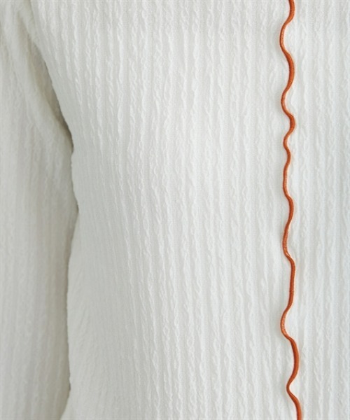 nissen（ニッセン）の「前後２ＷＡＹふくれジャガード袖配色切替メロートップス（Tシャツ/カットソー・レディース・アイボリー/ブラック・L/M/LL）」の22枚目の写真