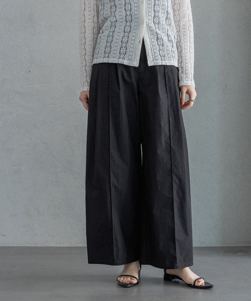 A part by（アパートバイ）の「タイプライターストレートパンツ（その他パンツ・レディース・オフホワイト/ベビーピンク/ブラック・FREE）」の3枚目の写真