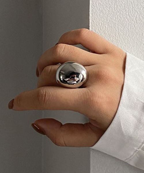 Vipoa(ヴィポア)の「Square & Round Metal Rings(リング・レディース・シルバー・FREE)」の14枚目の写真