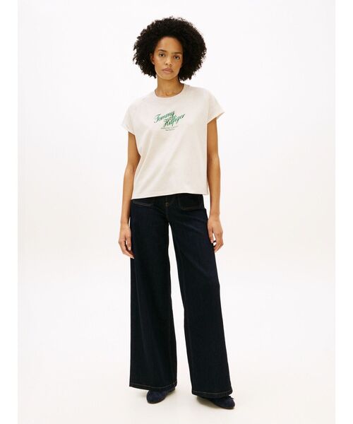 TOMMY HILFIGER(トミーヒルフィガー)の「シーズナルスクリプトキャップスリーブTシャツ(Tシャツ/カットソー・レディース・オフホワイト/マルチ・X-SMALL/SMALL/MEDIUM/LARGE)」の9枚目の写真