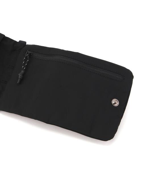 Topologie(トポロジー)の「Topologie/トポロジー Phone Sacoche Tech Sateen フォンサコッシュ【バッグ単体】(ショルダーバッグ・メンズ・ブラック・F)」の16枚目の写真