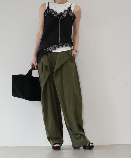 chuclla(チュクラ)の「アレンジドレープワイドパンツ chw26s169(その他パンツ・レディース・アイボリー/カーキ・L/M/S)」の11枚目の写真
