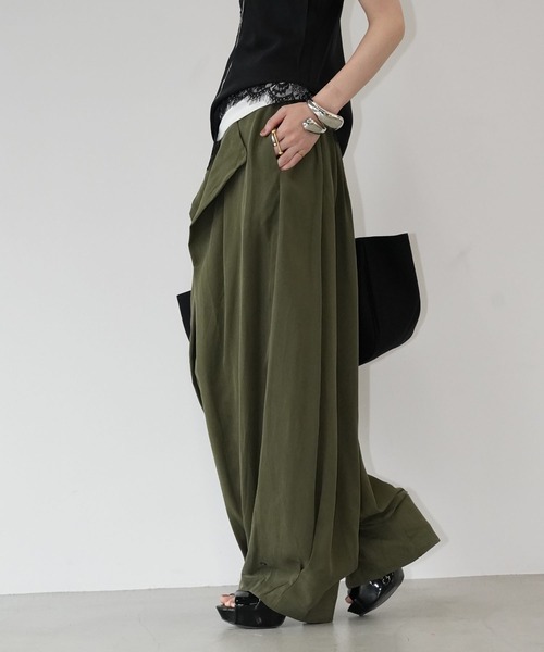 chuclla(チュクラ)の「アレンジドレープワイドパンツ chw26s169(その他パンツ・レディース・アイボリー/カーキ・L/M/S)」の12枚目の写真