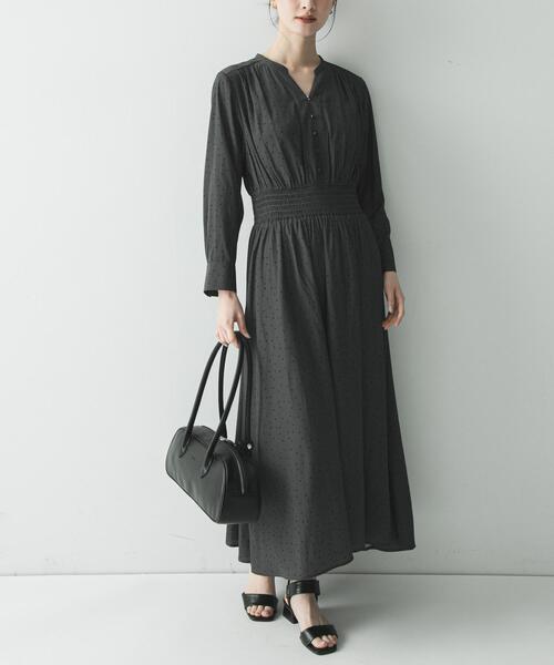URBAN RESEARCH（アーバンリサーチ）の「ウエストシャーリングドットワンピース（ワンピース・レディース・チャコールグレー/ブラック・FREE）」の2枚目の写真