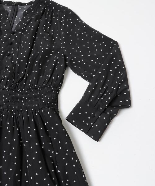 URBAN RESEARCH（アーバンリサーチ）の「ウエストシャーリングドットワンピース（ワンピース・レディース・チャコールグレー/ブラック・FREE）」の22枚目の写真