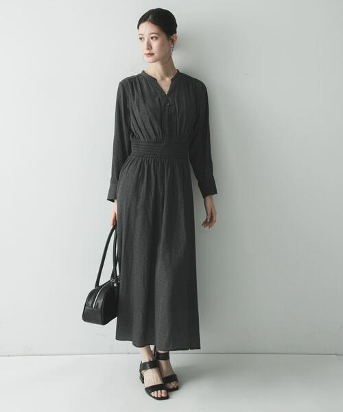 URBAN RESEARCH（アーバンリサーチ）の「ウエストシャーリングドットワンピース（ワンピース・レディース・チャコールグレー/ブラック・FREE）」の6枚目の写真