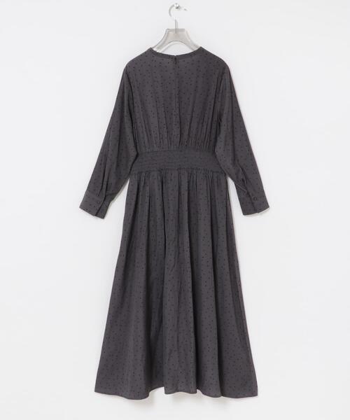URBAN RESEARCH（アーバンリサーチ）の「ウエストシャーリングドットワンピース（ワンピース・レディース・チャコールグレー/ブラック・FREE）」の10枚目の写真