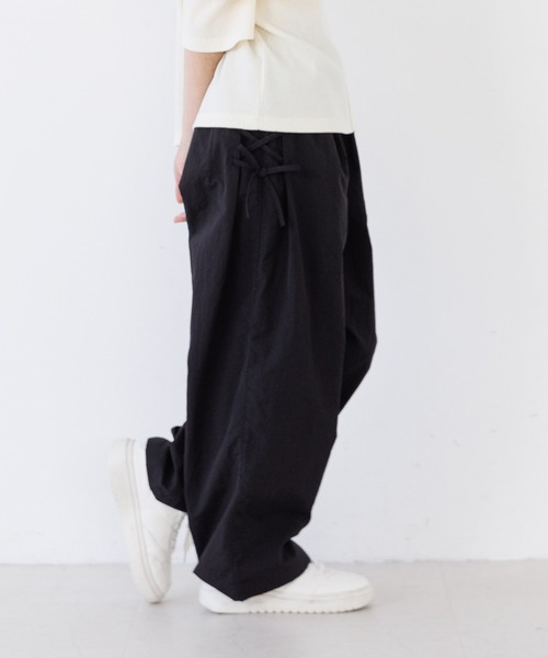 coca(coca)(コカ)の「キッズ アシメレースアップワイドパンツ(その他パンツ・キッズ・ブラック/ラベンダー・150/140/130/120)」の4枚目の写真