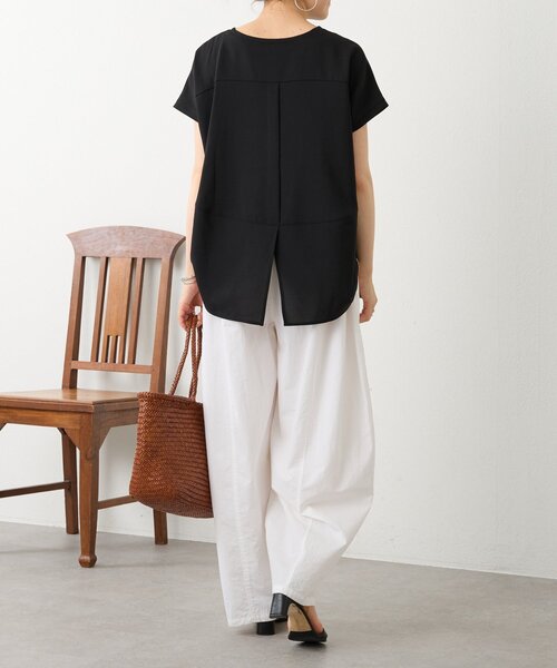 BEARDSLEY(ビアズリー)の「《4/2(木)18:00予約開始》ウシロコクーンブラウス(シャツ/ブラウス・レディース・ホワイト/ブラック・FREE)」の19枚目の写真