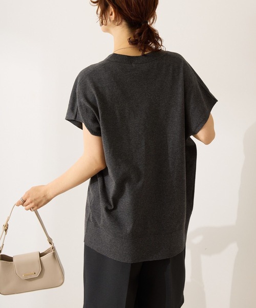 AMERICAN HOLIC(アメリカンホリック)の「【WEB限定】フレンチスリーブVネックニットカーディガン(カーディガン/ボレロ・レディース・チャコールグレー/キャメル/杢グレー/ネイビー・L/M)」の7枚目の写真