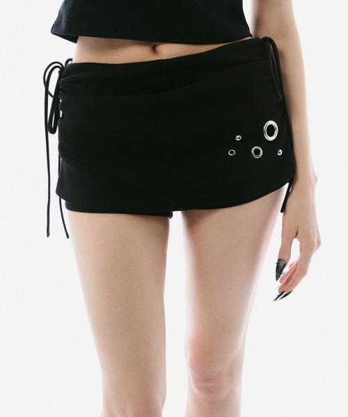 EYELET SIDE GATHERED MINI SKIRT PANTS（スカート）｜BLONDEY