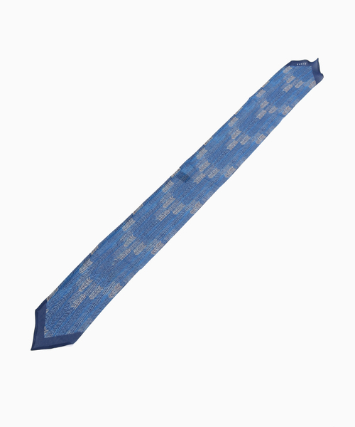EDIFICE（エディフィス）の「BLECK（ブレック） Herringbone Chiffon Scarf（バンダナ/スカーフ・メンズ・ベージュ/ネイビー・FREE）」の3枚目の写真