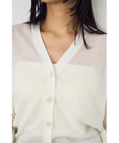 AZUL by moussy(アズールバイマウジー)の「シアーニットカーディガン(カーディガン/ボレロ・レディース・オフホワイト/ブラック/ネイビー/ベージュ/ライム・MEDIUM/SMALL)」の12枚目の写真